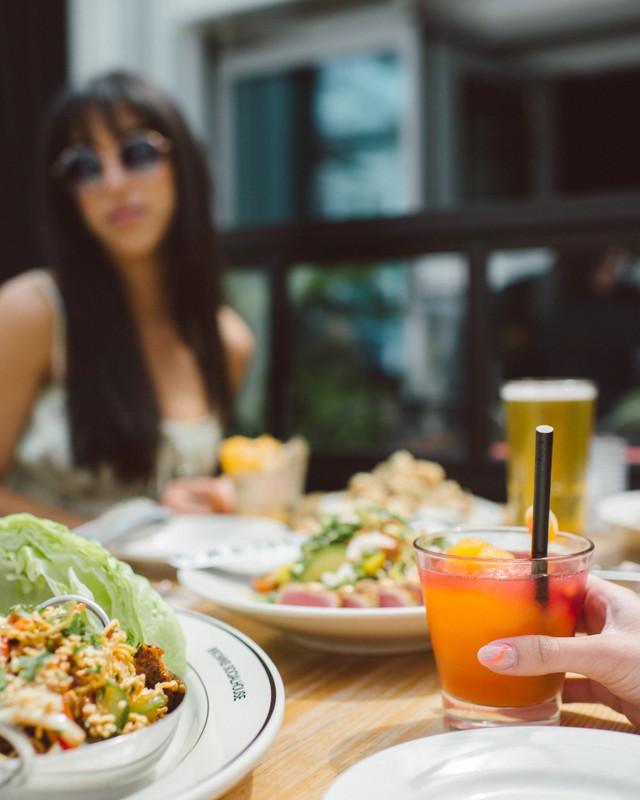 Brown's Social House logo