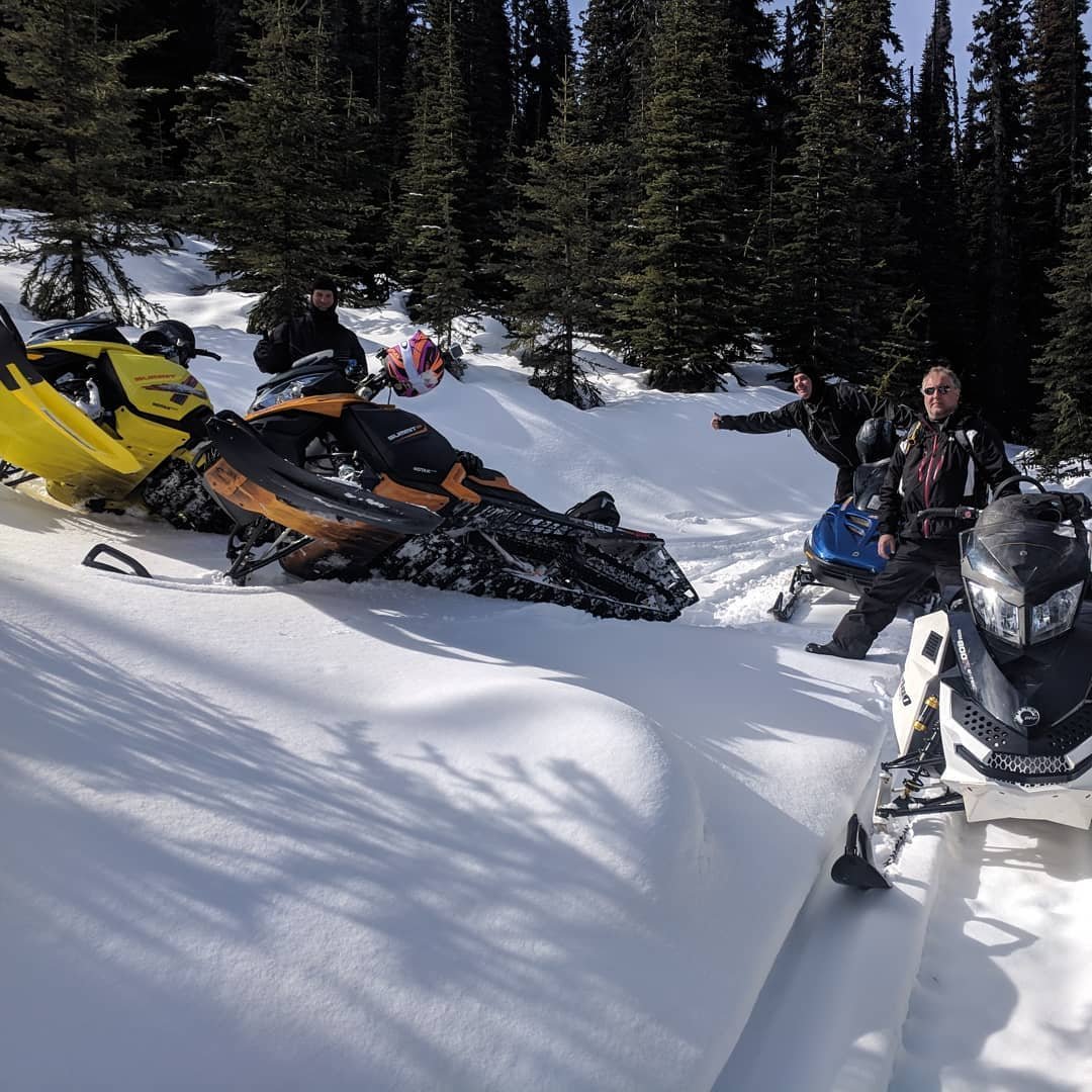 Sturgeon Powersports logo