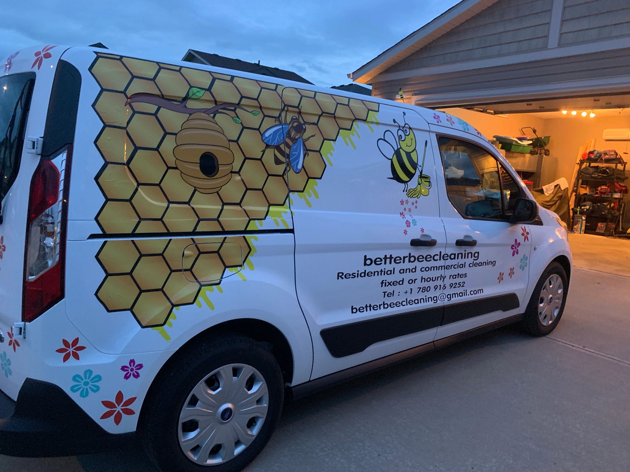Better Bee Cleaning logo