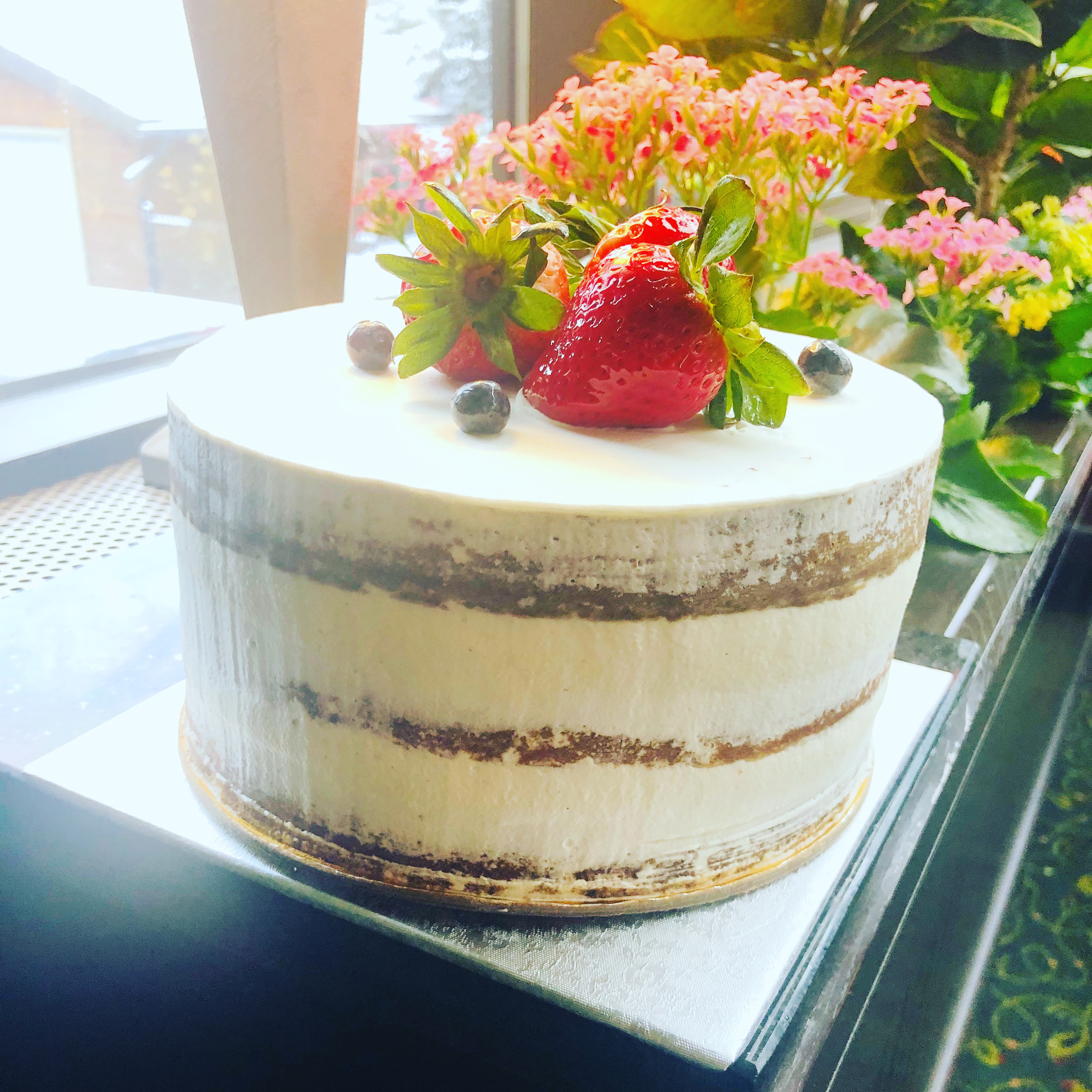 Bare Bistro by Fedoras cakes & bakes logo