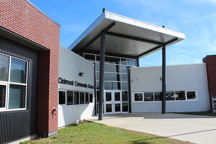 Clairmont Community School logo