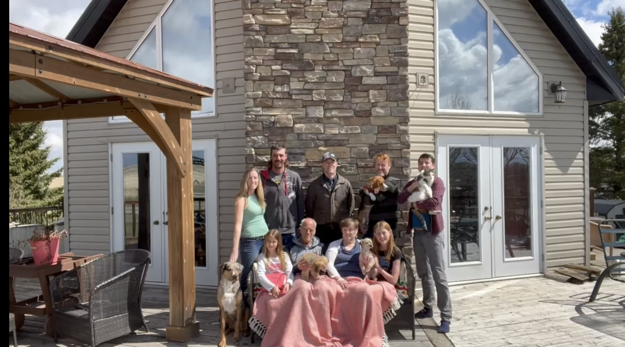 Chickadee Hills Farm logo