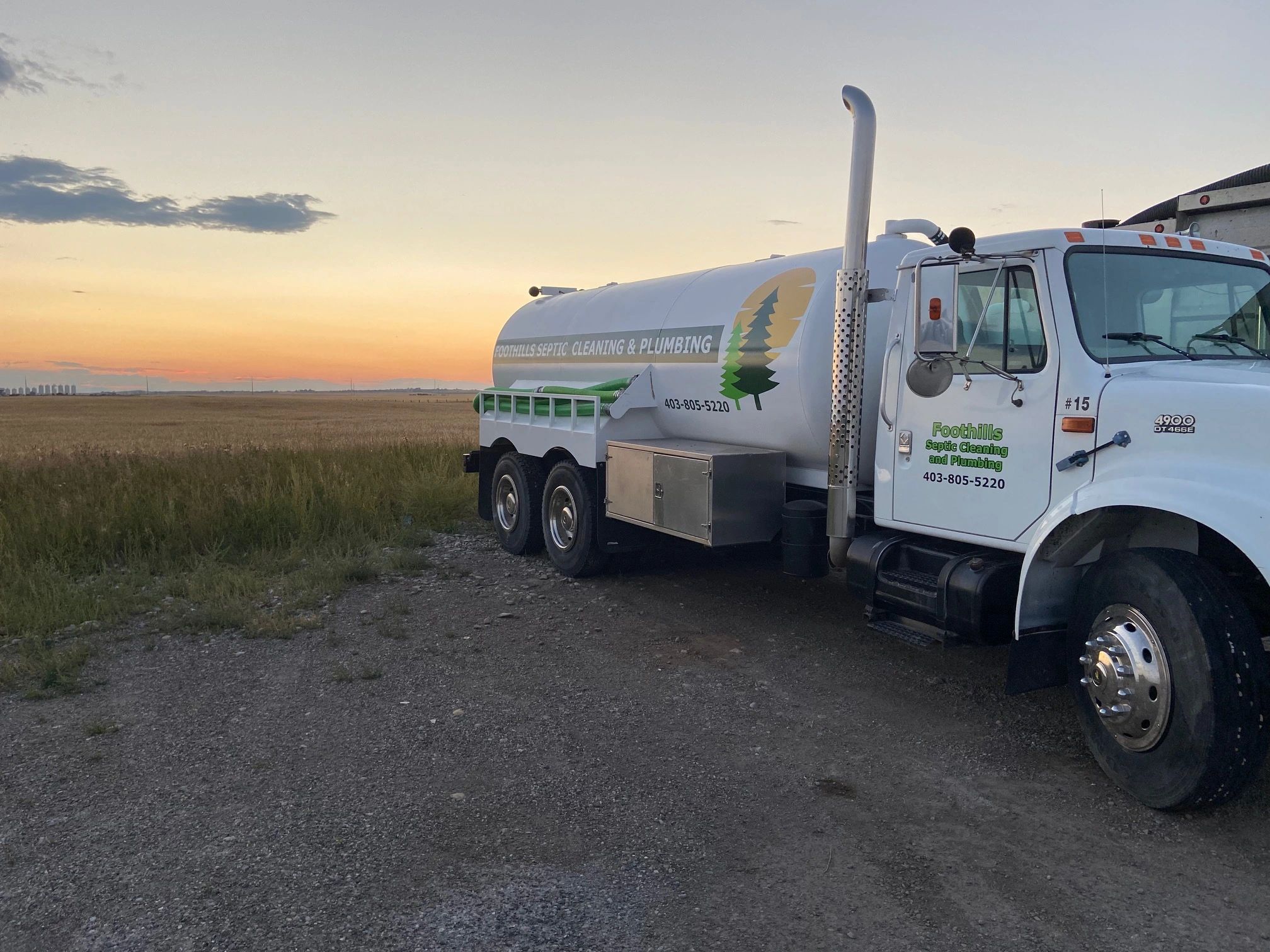 Foothills Septic Cleaning logo